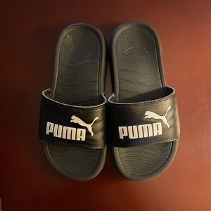 puma slippers size 3